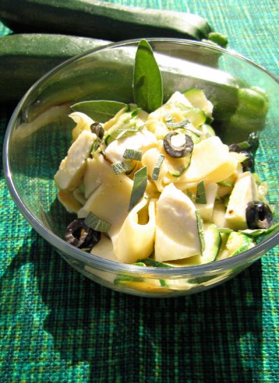 Zucchini-Nudelsalat