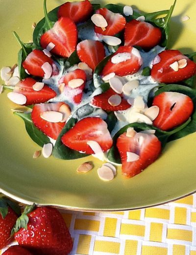 Spinat-Erdbeer-Carpaccio