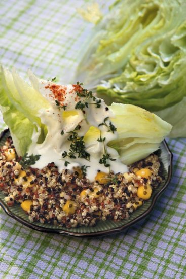 Salatschiffchen und Quinoa